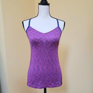 Saucony  Racer Back Fitted Workout Top - M